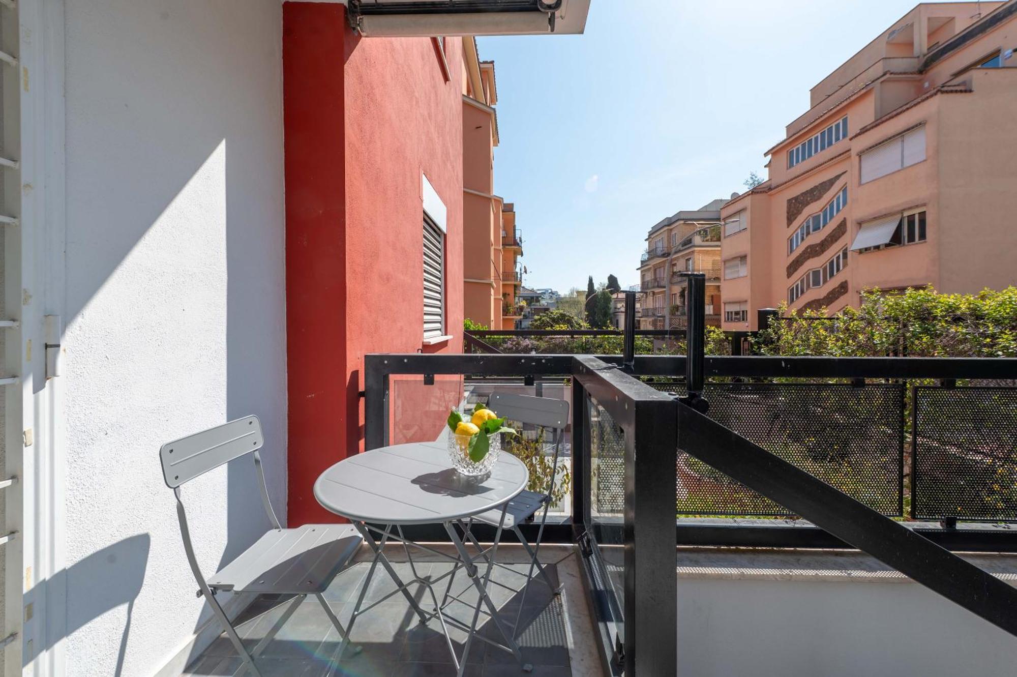 Apartamento Loverhome 3 *