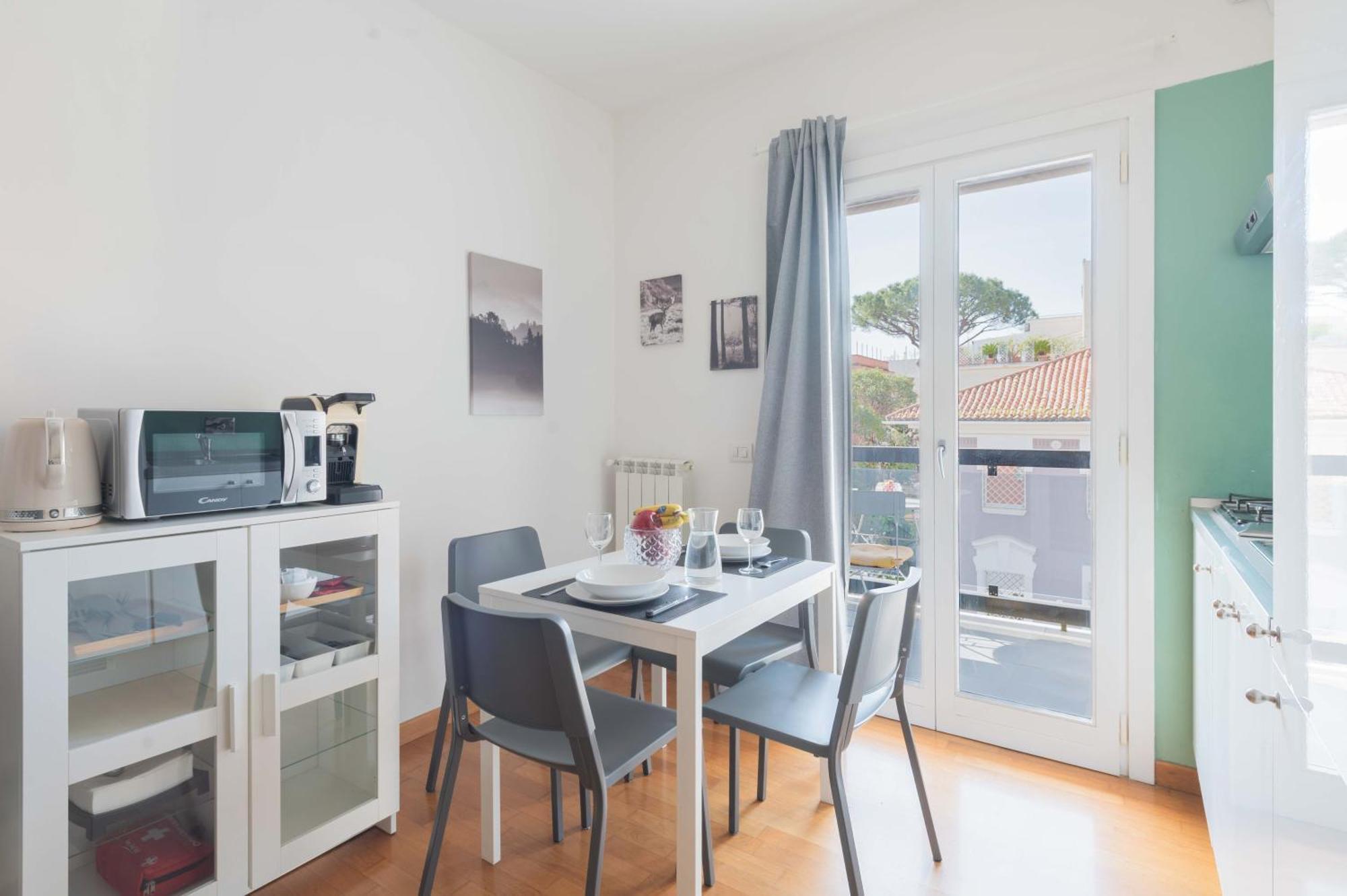 Loverhome 3 Roma